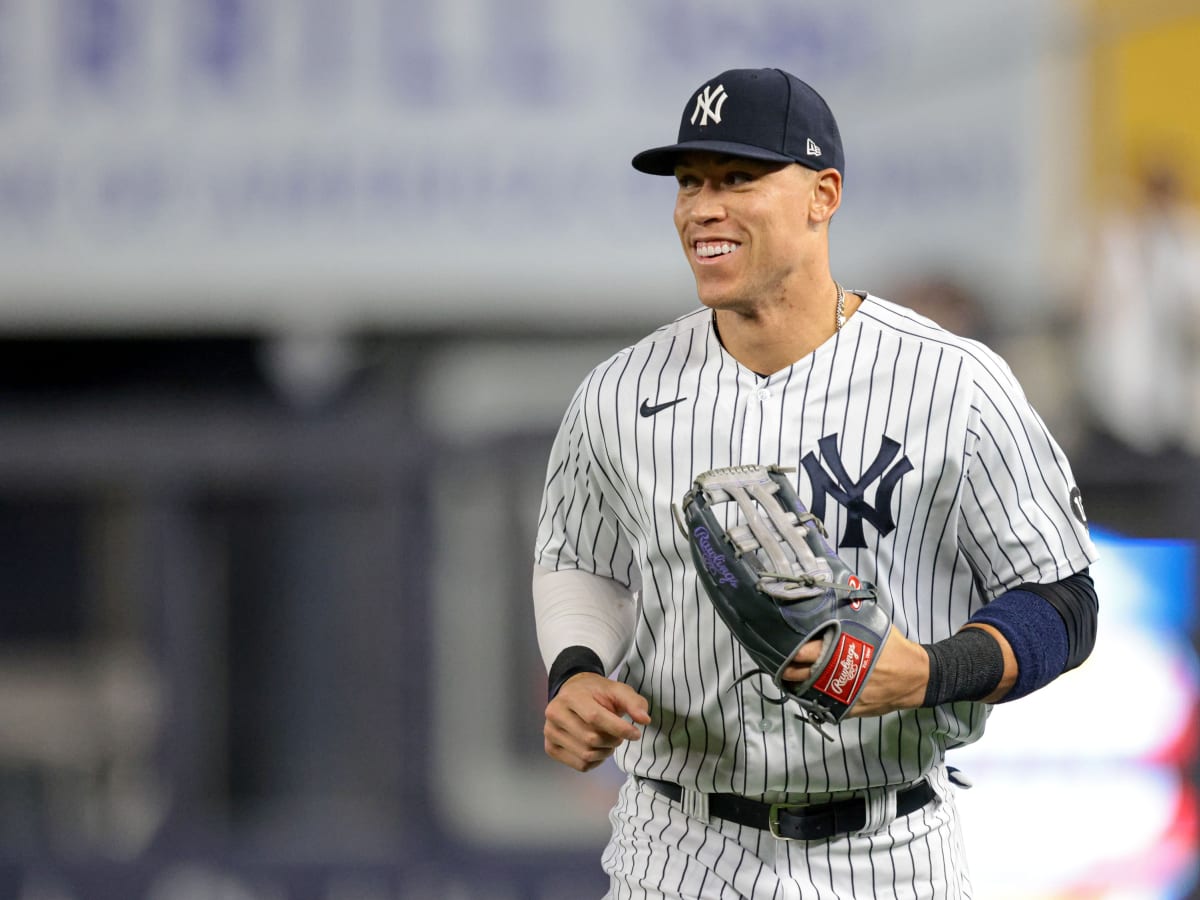 After Failing to Extend Aaron Judge, Yankees Beat Red Sox - The