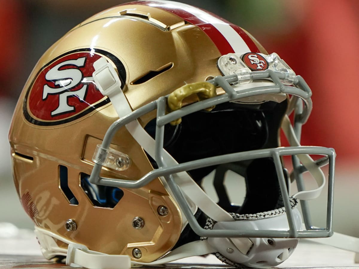 San Francisco 49ers offensive tackle Alfredo Gutierrez warms up before an  NFL preseason football game against the Houston Texans Thursday, Aug. 25,  2022, in Houston. (AP Photo/David J. Phillip Stock Photo - Alamy