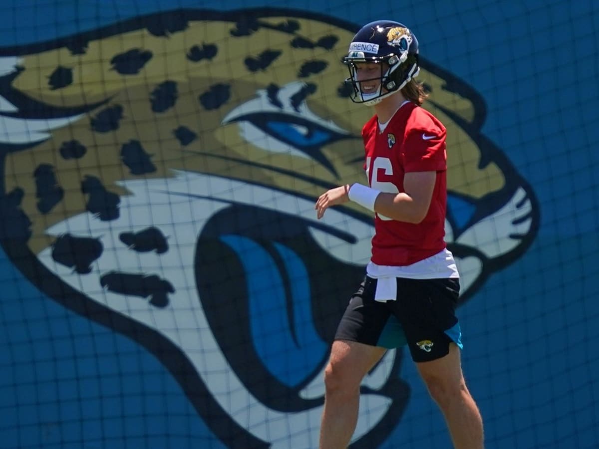 Trevor Lawrence Jags gear flying off shelves before he inks contract