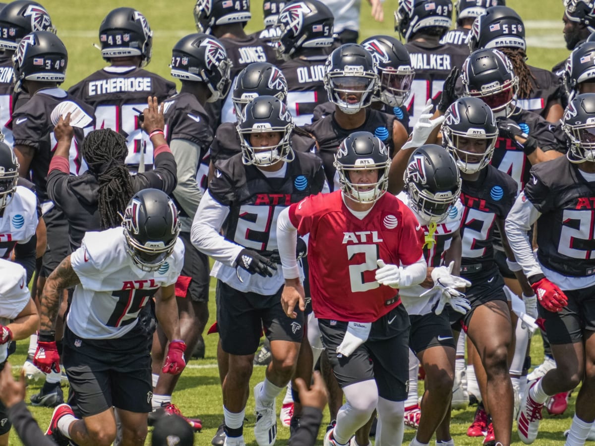 What's Atlanta Falcons' Biggest Weakness Going Into NFL Season? - Sports  Illustrated Atlanta Falcons News, Analysis and More