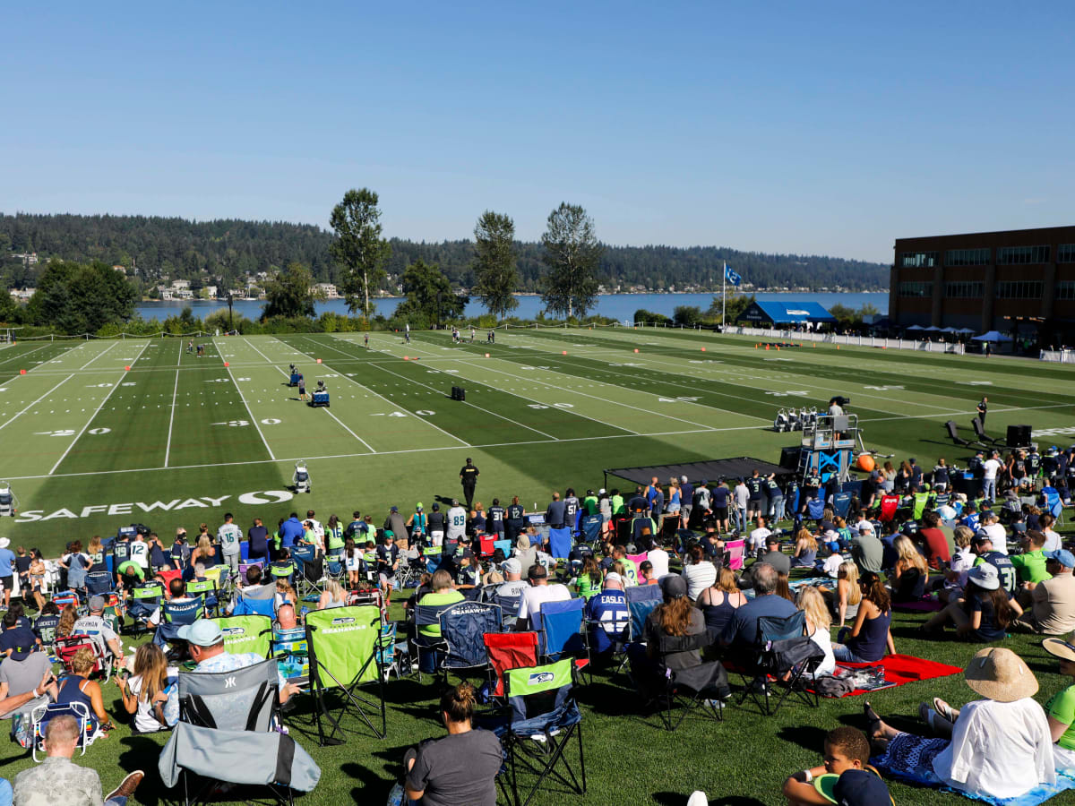 Welcome Back, 12s & Other Observations From Day 1 Of 2021 Seahawks Training  Camp