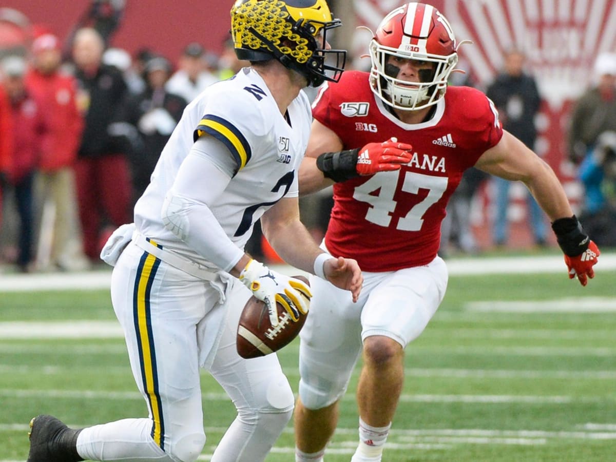 Indiana's Tiawan Mullen, Micah McFadden Named to 2021 Chuck Bednarik Award  Watch List - Sports Illustrated Indiana Hoosiers News, Analysis and More