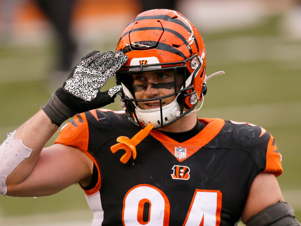 Bengals defensive end Sam Hubbard donated thousands of dollars to