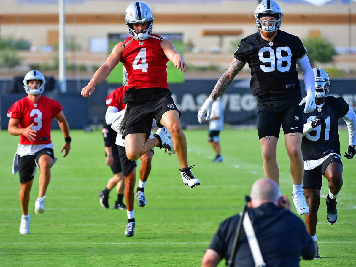 Raiders training camp: Henry Ruggs has big day - Silver And Black