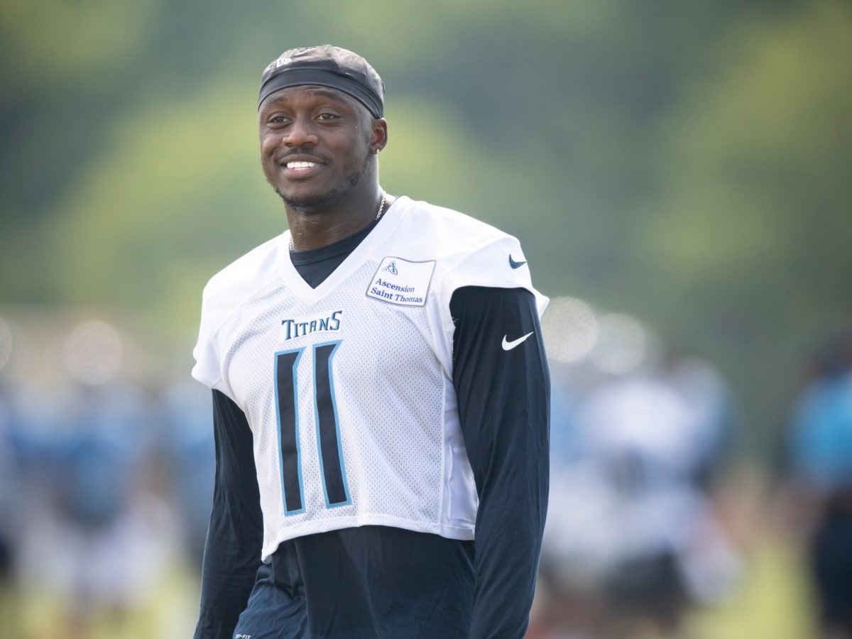 A.J. Brown injury news: Titans WR returns to full practice on