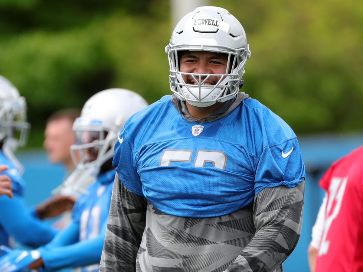 Detroit Lions Rookie Penei Sewell Getting Settled in Training Camp