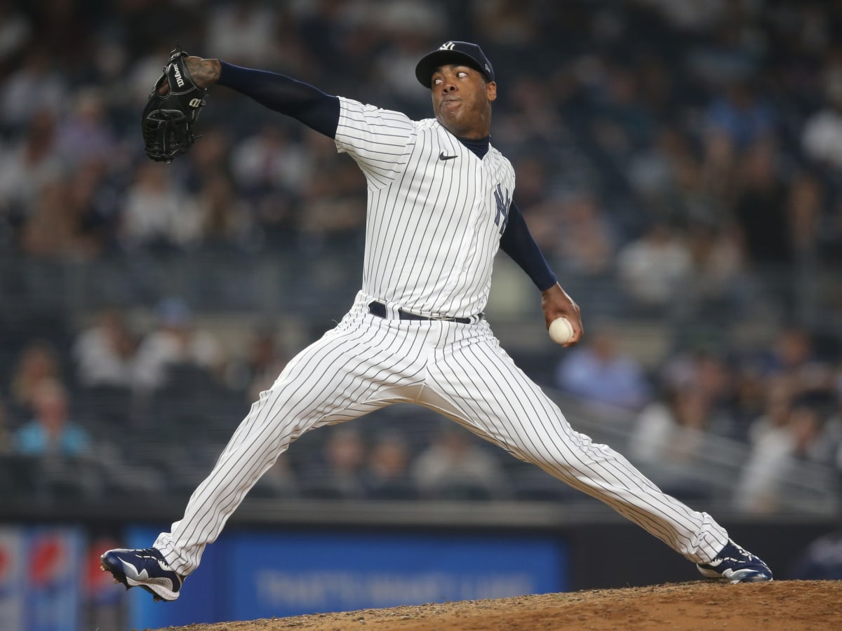 Yankees' Aroldis Chapman Injured Pitching Hand on Bottle During ALDS  Celebration, News, Scores, Highlights, Stats, and Rumors