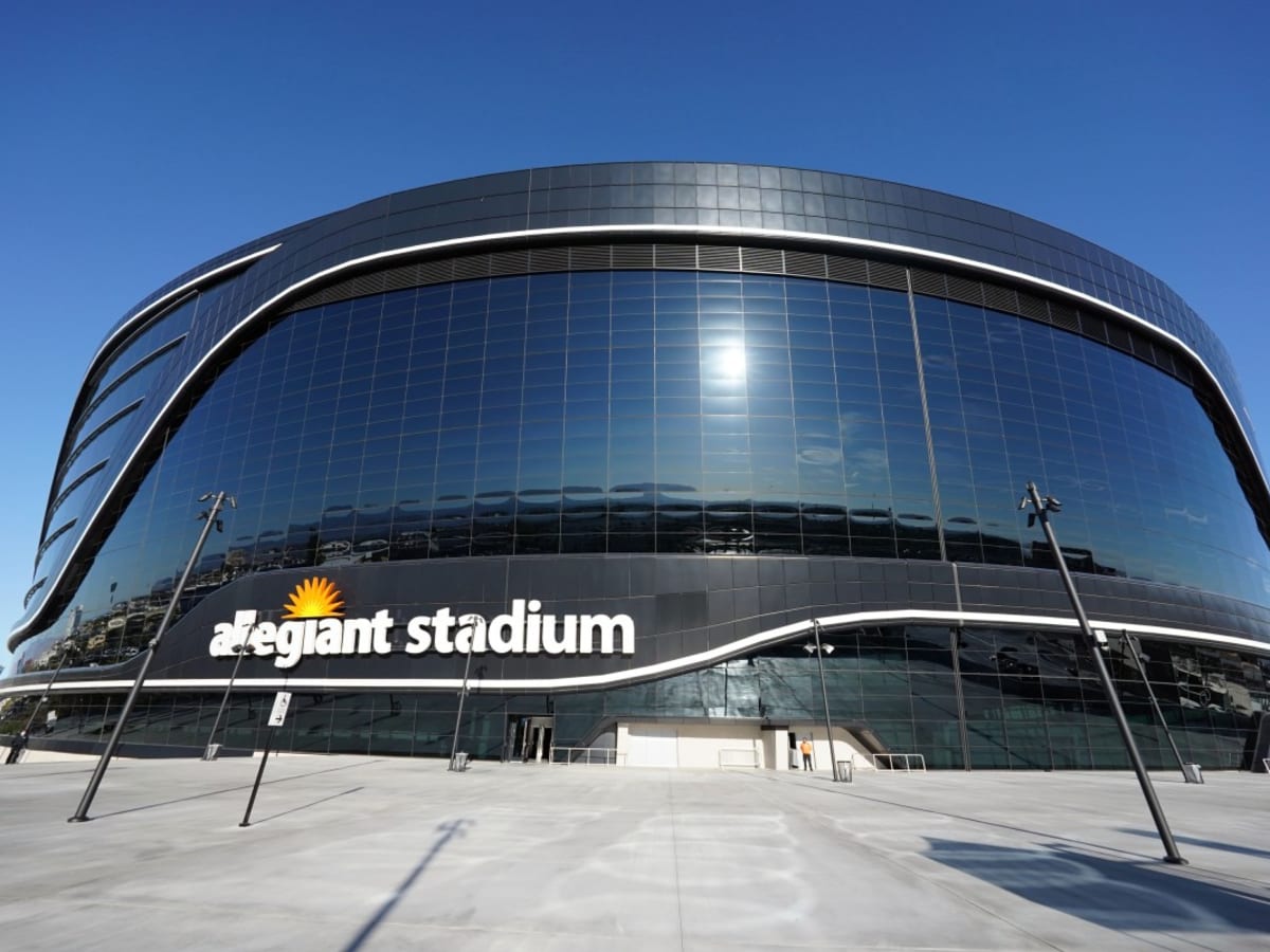 Allegiant Stadium welcomes Raiders fans with solid Wi-Fi - Stadium