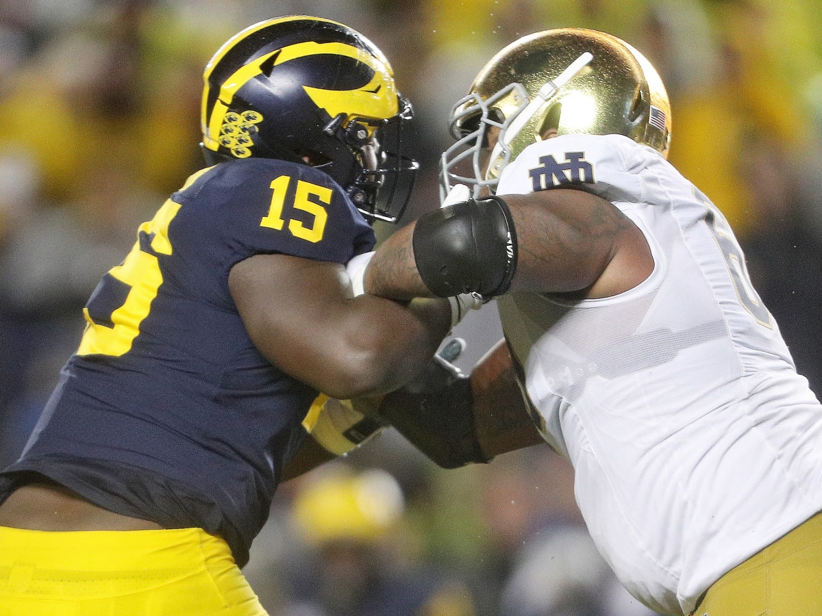 Michigan DL Chris Hinton declares for the NFL Draft - Maize n Brew