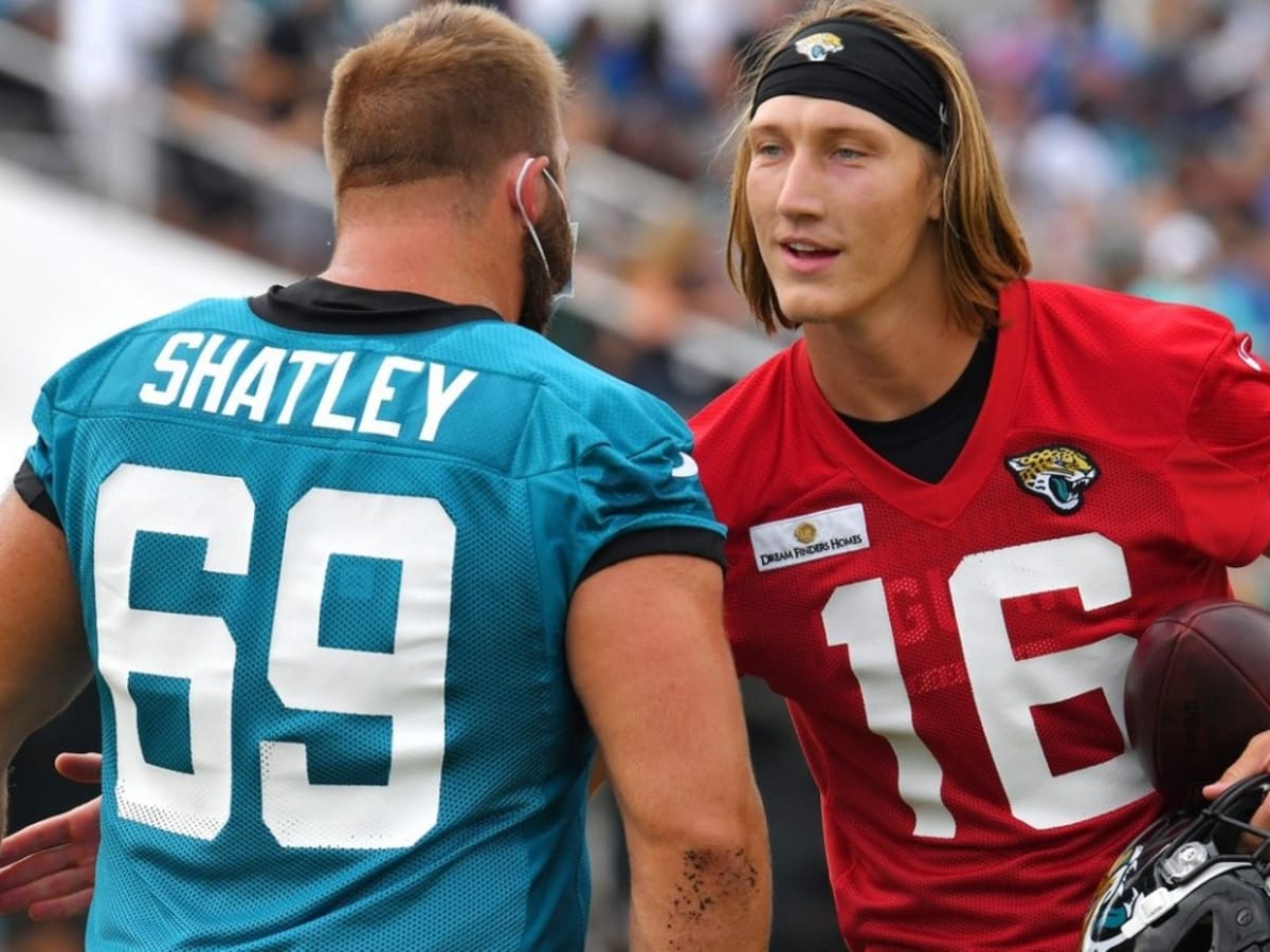 Jaguars Training Camp, Day 12: Observations on DaVon Hamilton, Tight End  Room and More - Sports Illustrated Jacksonville Jaguars News, Analysis and  More