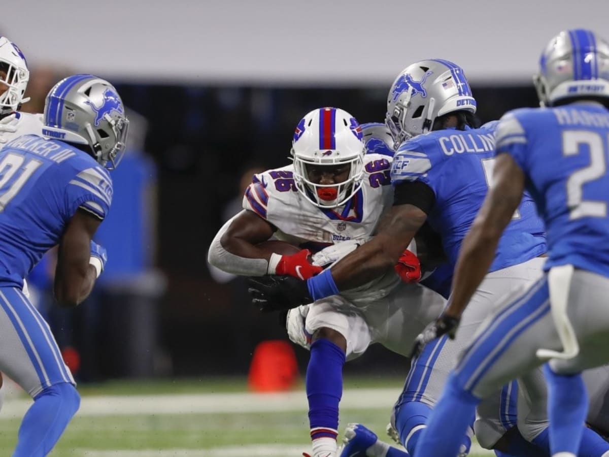 Buffalo Bills defensive end Gregory Rousseau beats Detroit Lions