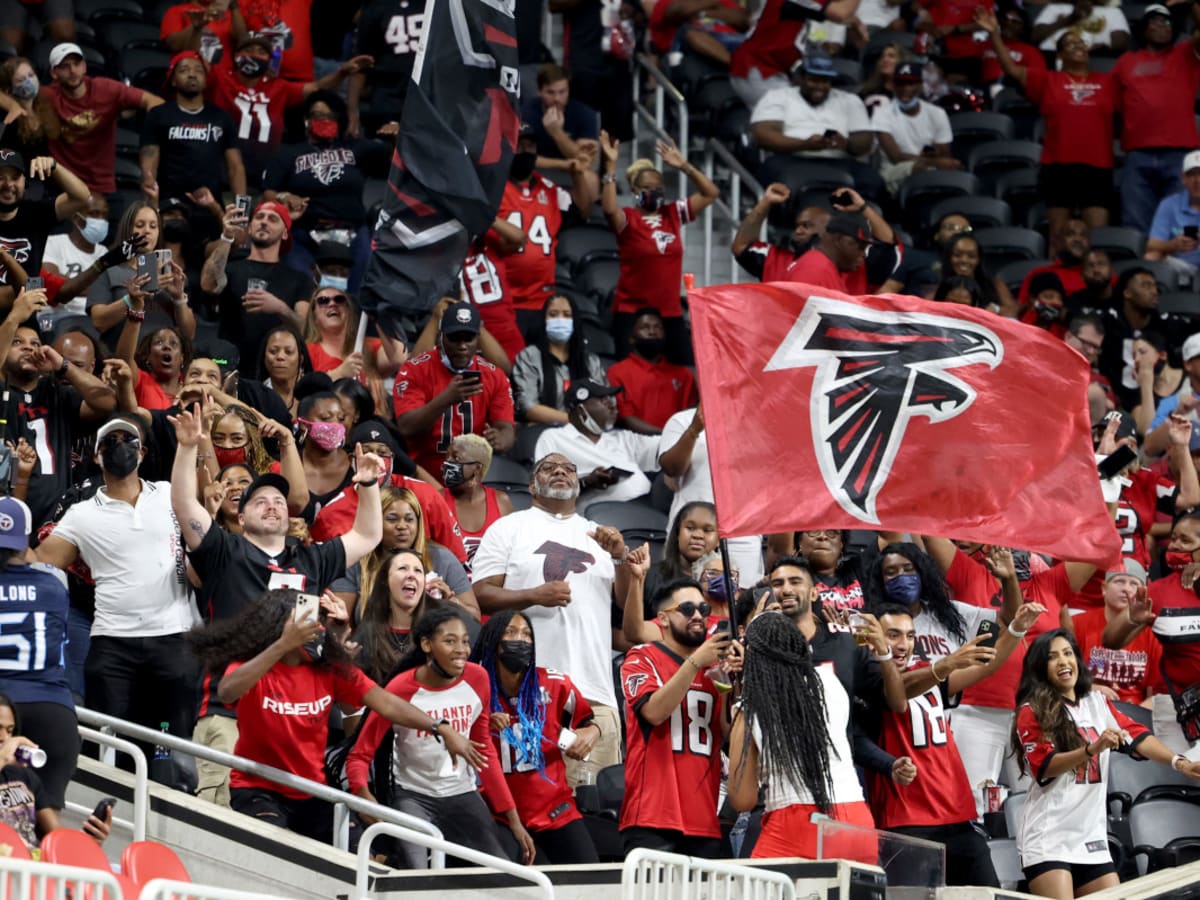 Falcons First NFL Team To Have 100% Of Players Vaccinated