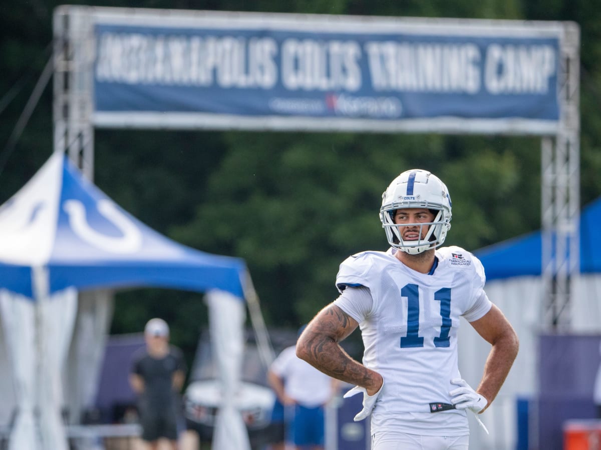 Jacob Eason, Sam Ehlinger To Split Snaps In Colts Training Camp