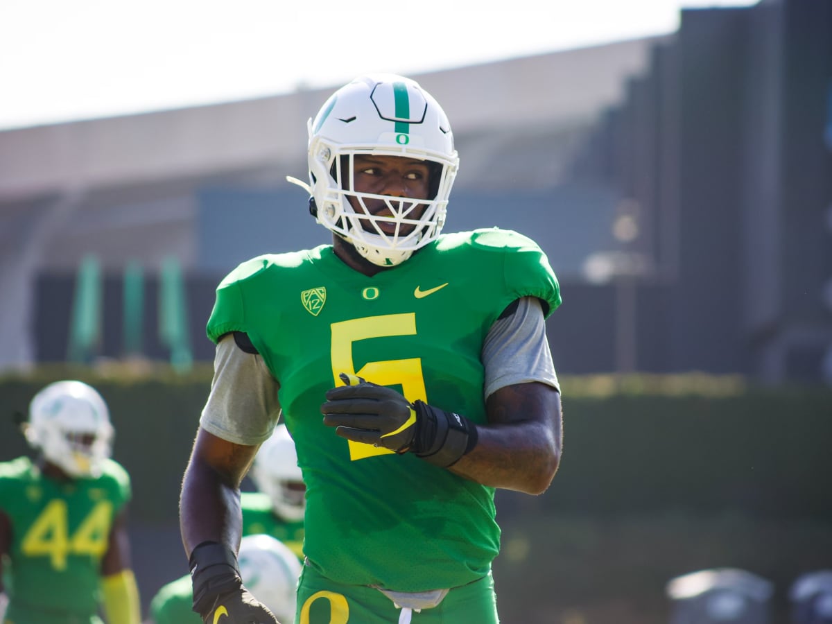 Kayvon Thibodeaux status: Ducks star defensive end suspended for first half  vs. Cal - DraftKings Network