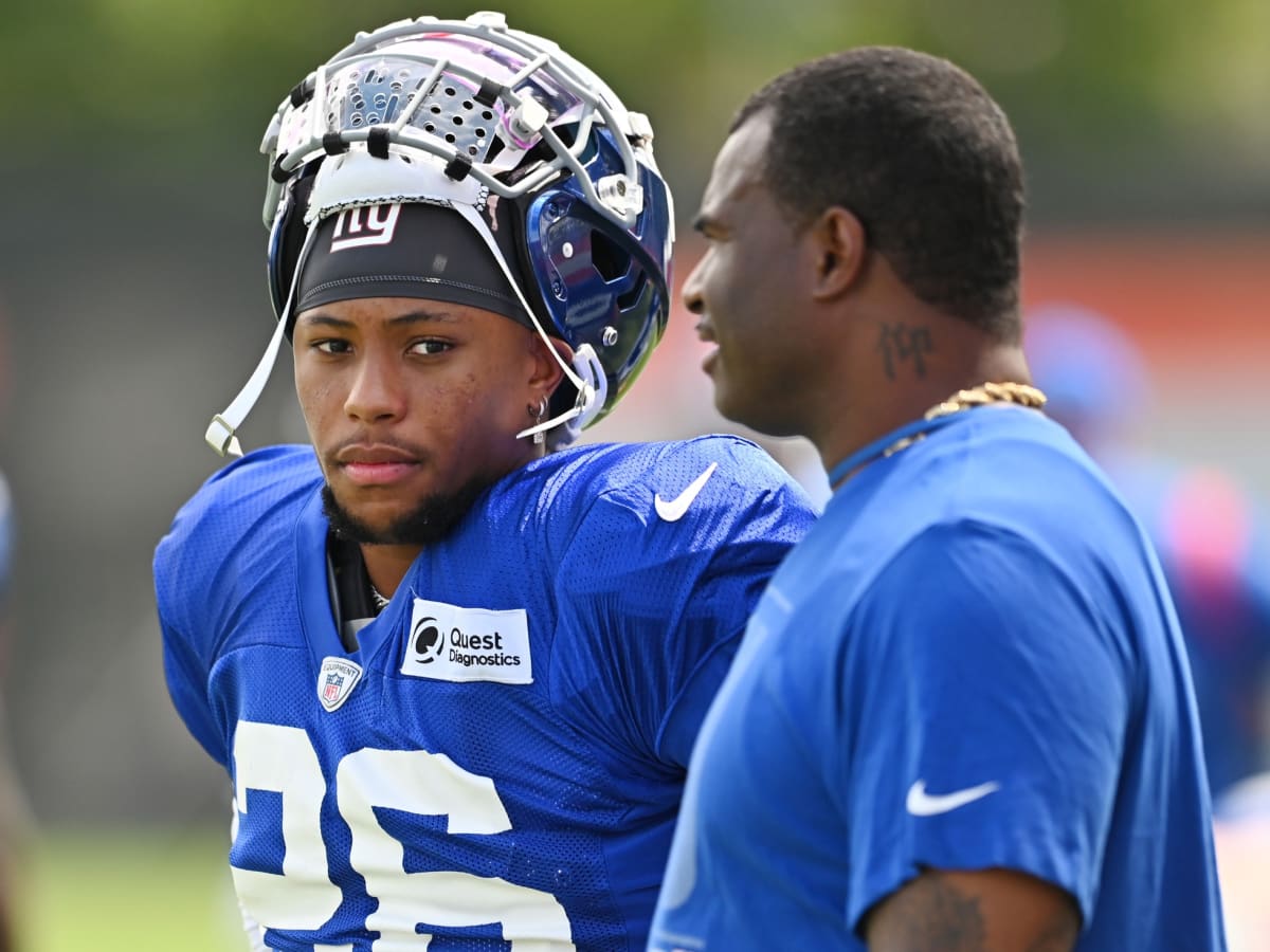 Giants RB Saquon Barkley, S Xavier McKinney placed on reserve/COVID-19 list