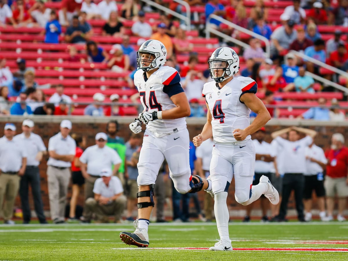 Meet Ryan Van Demark — former baby model turned potential Bills swing  tackle - The Athletic