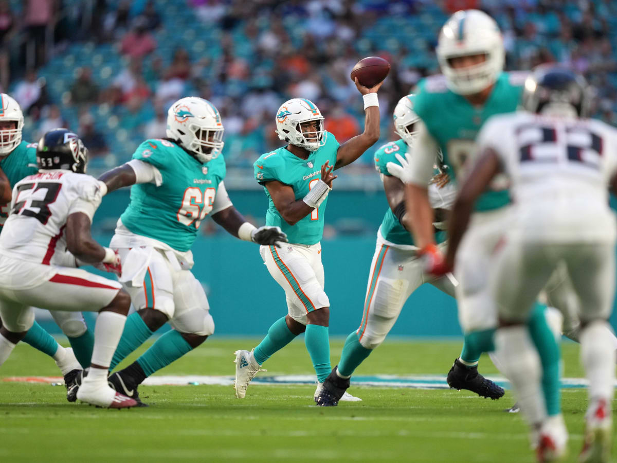 Tua Tagovailoa, Myles Gaskin shine as Dolphins dominate Falcons