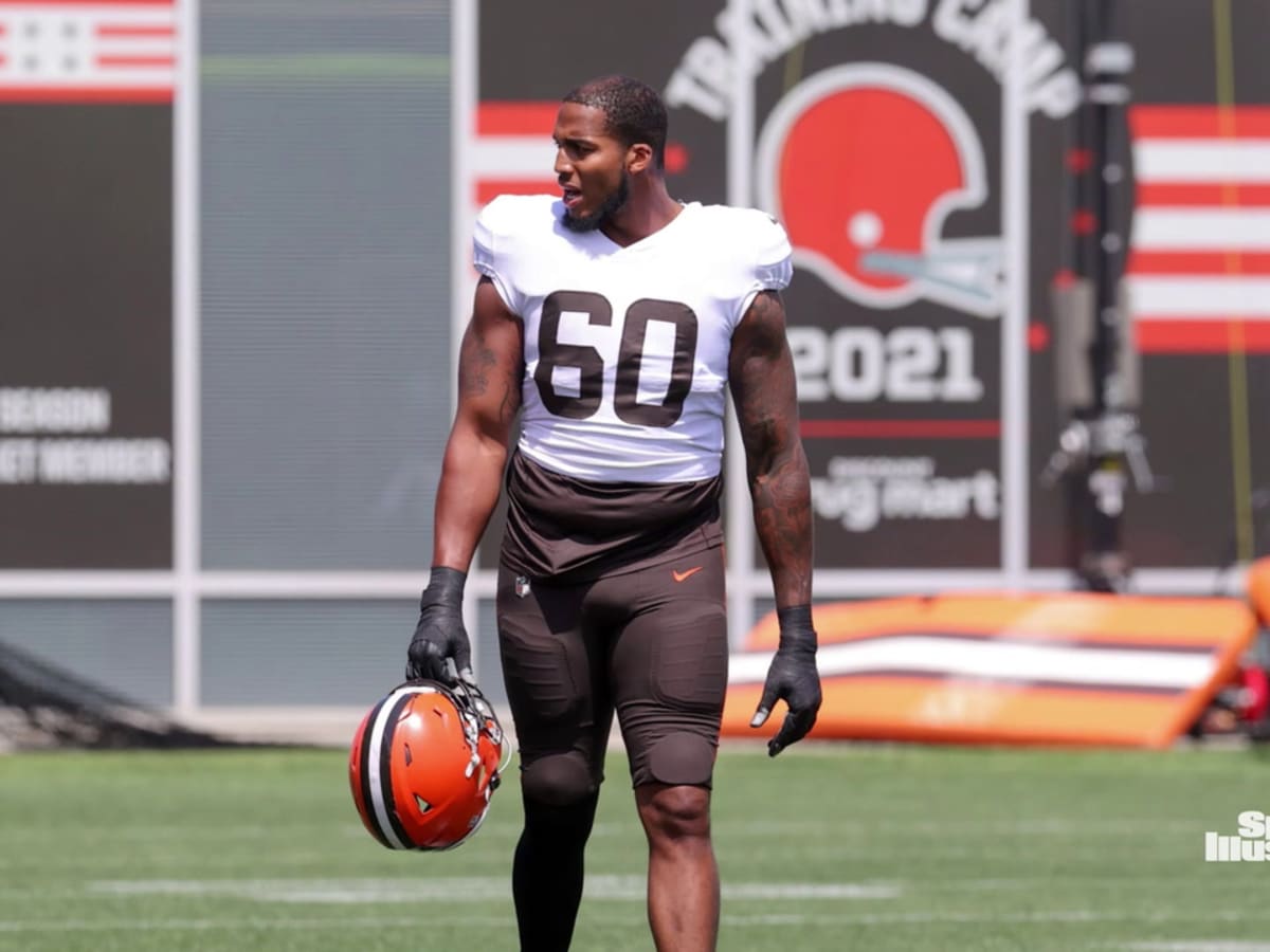 Cleveland Browns: Who will start at left tackle?