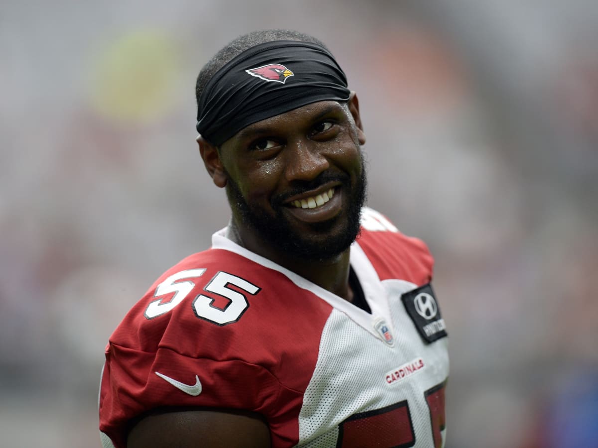 Report: Cardinals' Chandler Jones requested trade this offseason