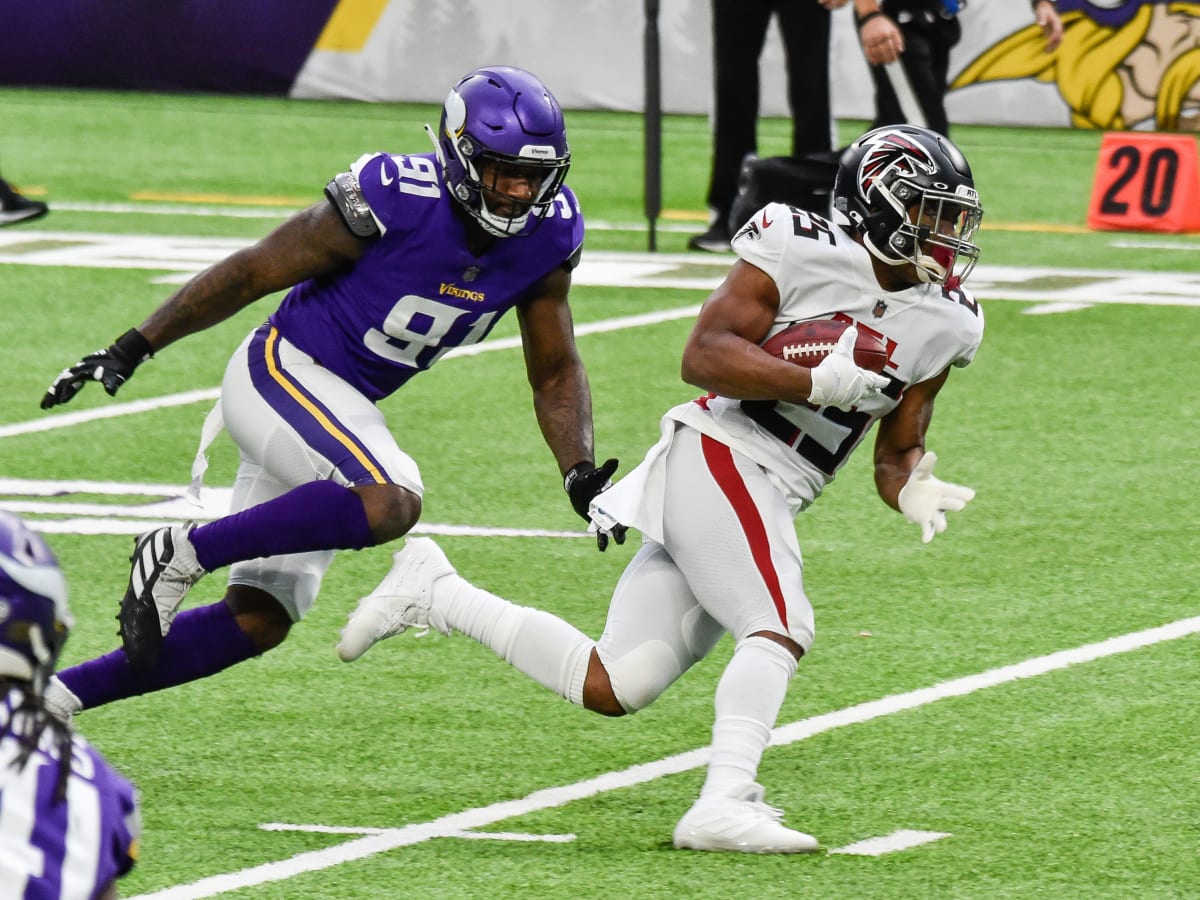 Panama City native Janarius Robinson placed on Vikings injury reserve