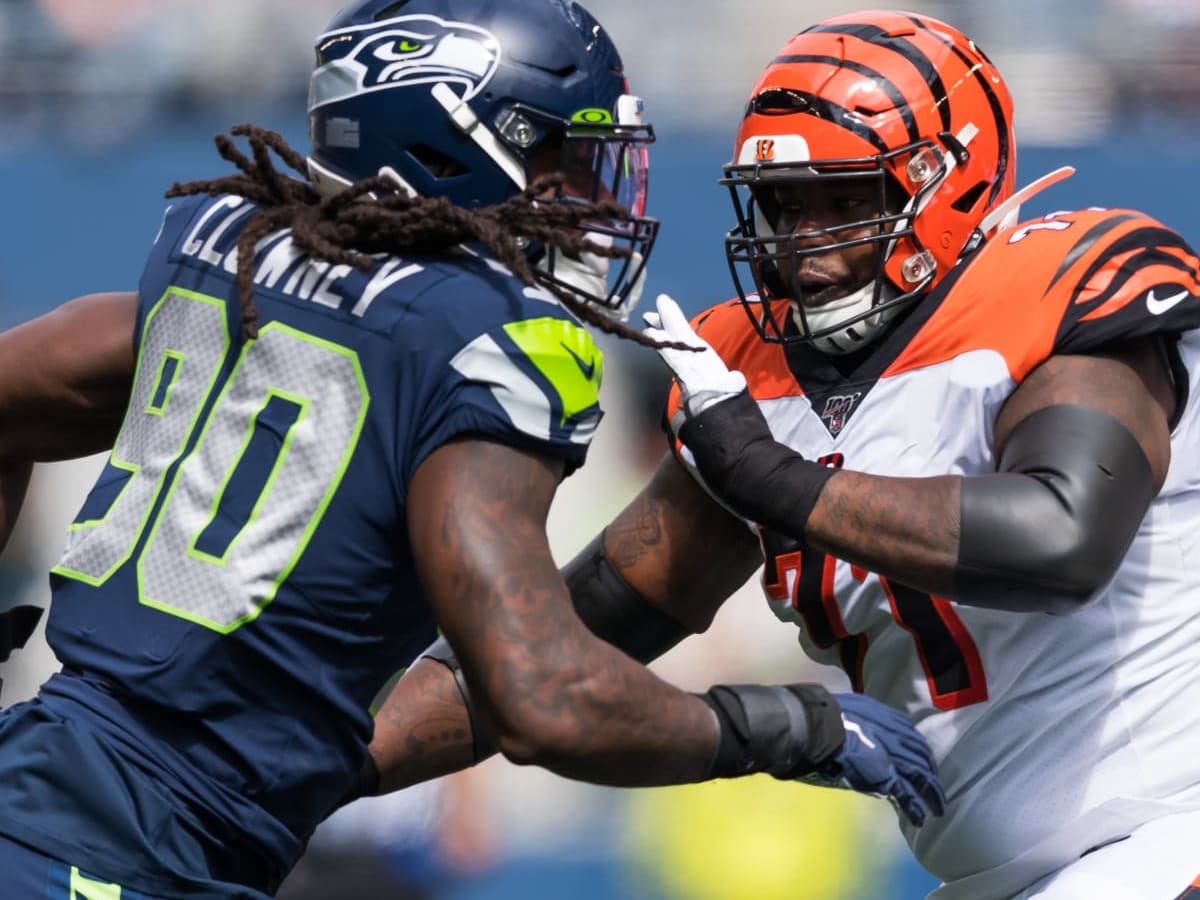 Arizona Cardinals sign former Bengals OT Andre Smith