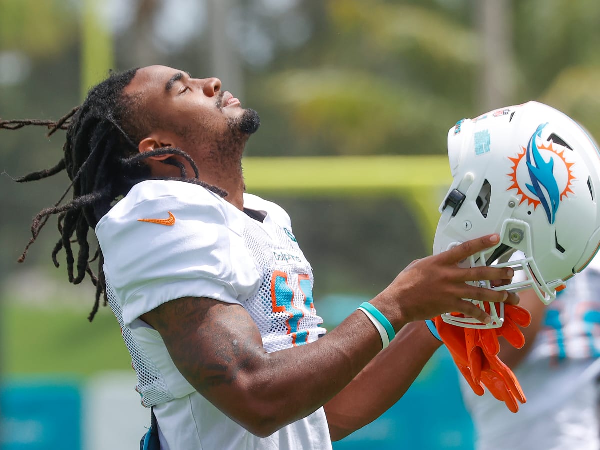 Breaking Down the Miami Dolphins' First Depth Chart of 2023 - Sports  Illustrated Miami Dolphins News, Analysis and More