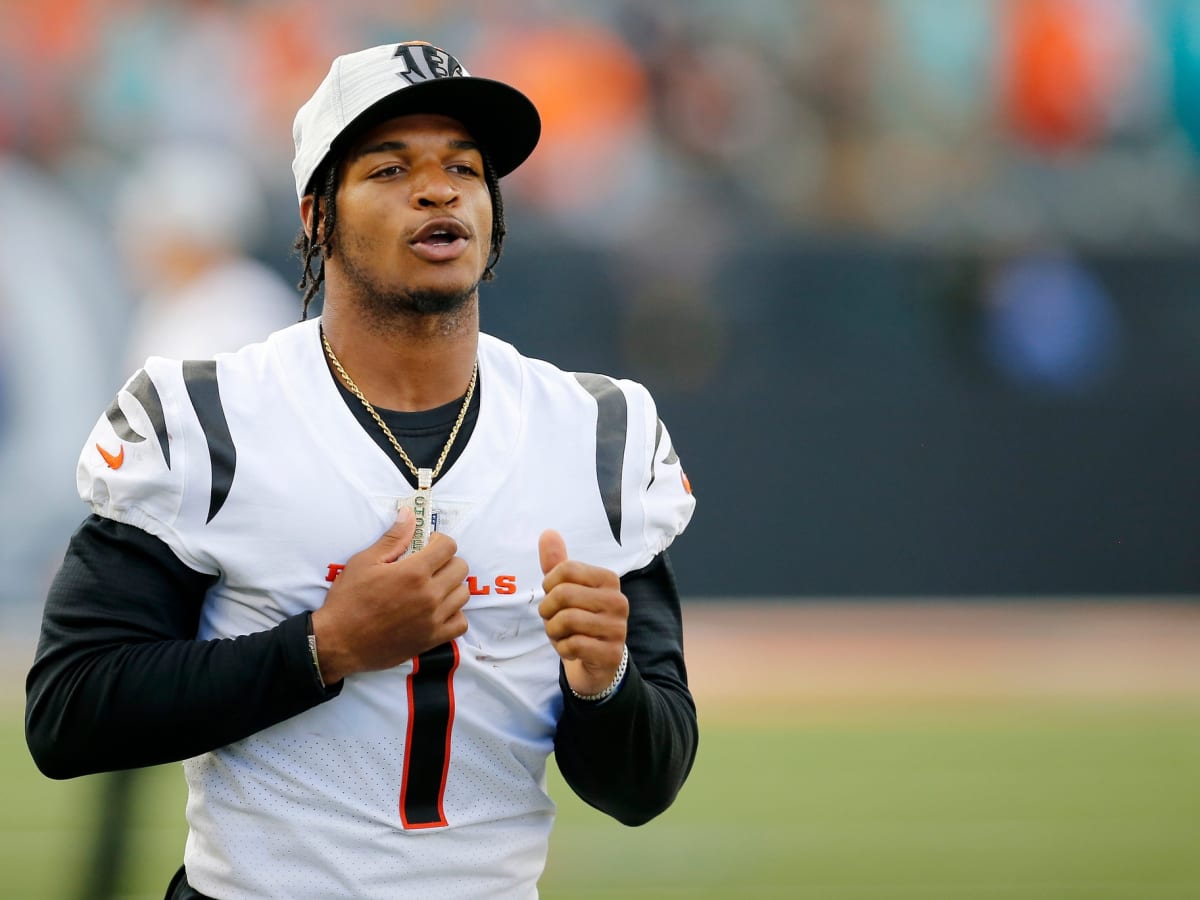 Cincinnati Bengals Wide Receiver Ja'Marr Chase Stands Firm on Joe Burrow  Return Comments: 'I Don't Want Him Rushing Nothing' - Sports Illustrated  Cincinnati Bengals News, Analysis and More