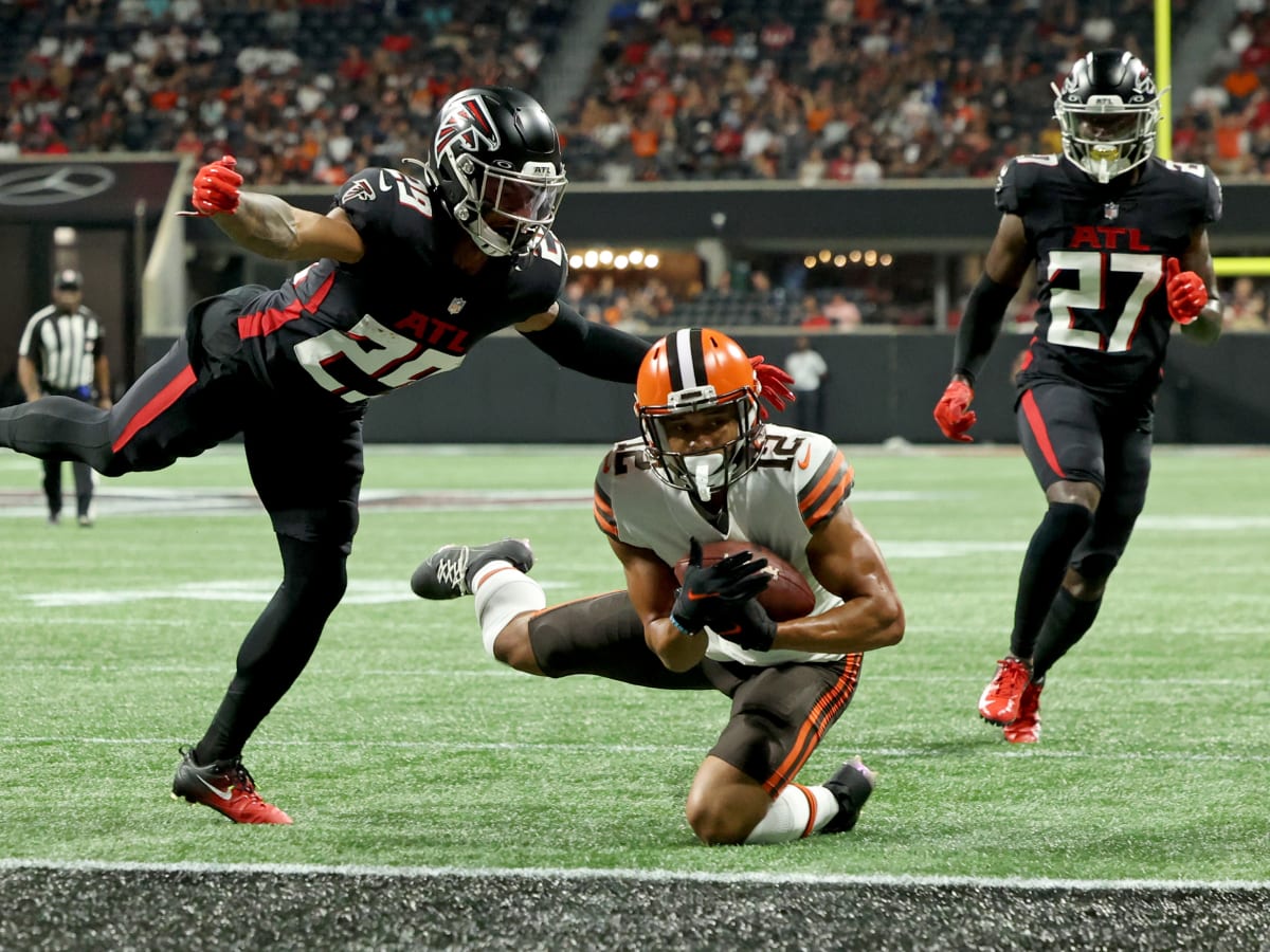 Mayfield throws touchdown pass, Browns beat Falcons 19-10