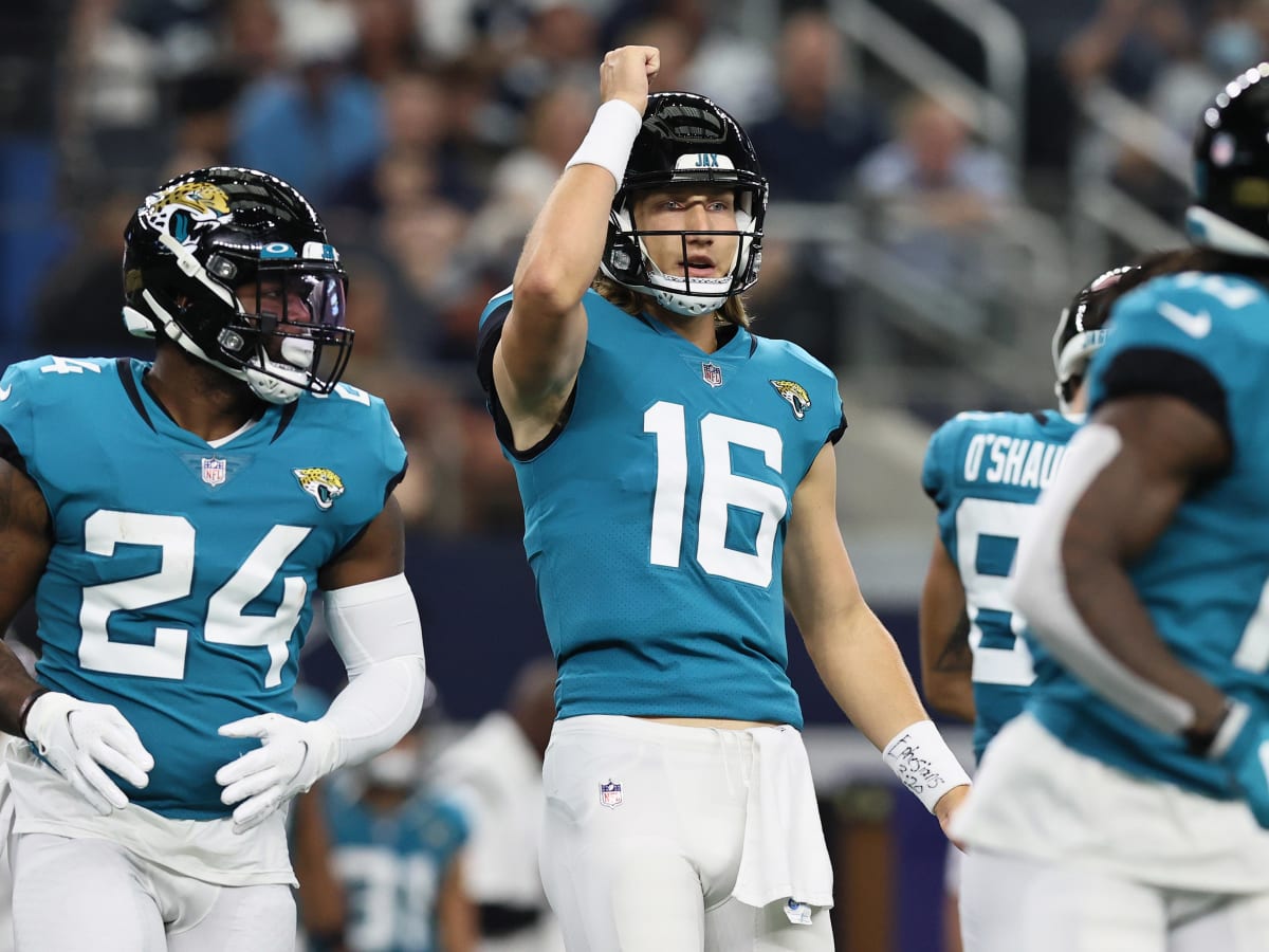 PFF Ranks Jacksonville Jaguars' Trevor Lawrence As the No. 8 QB of 2022 -  Sports Illustrated Jacksonville Jaguars News, Analysis and More