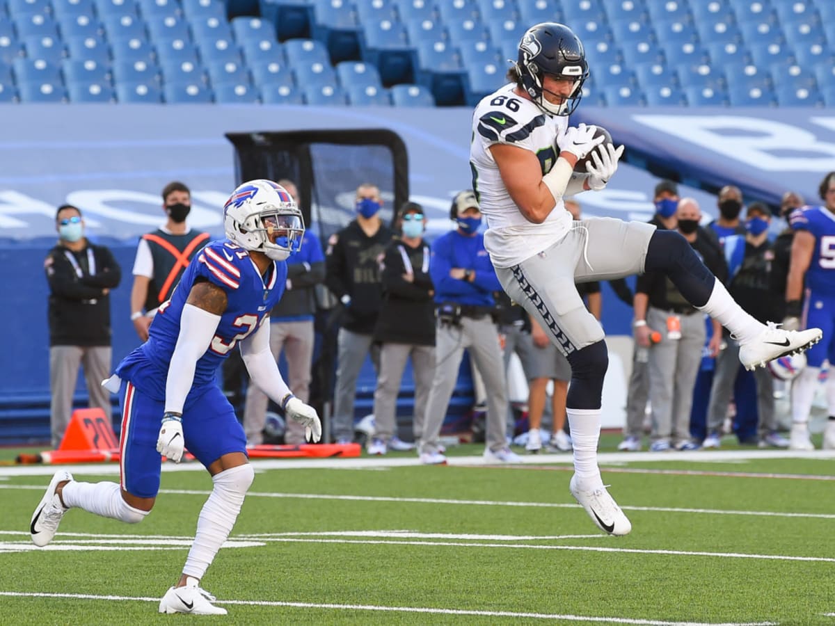 Jacksonville Jaguars Add TE Jacob Hollister To Active Roster; K Vedvik To  Practice Squad - Sports Illustrated Jacksonville Jaguars News, Analysis and  More