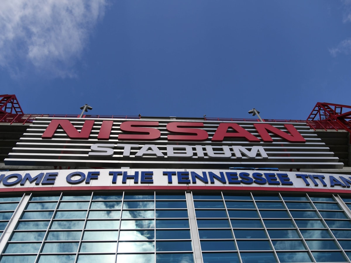 Titans, city work to play game after delay