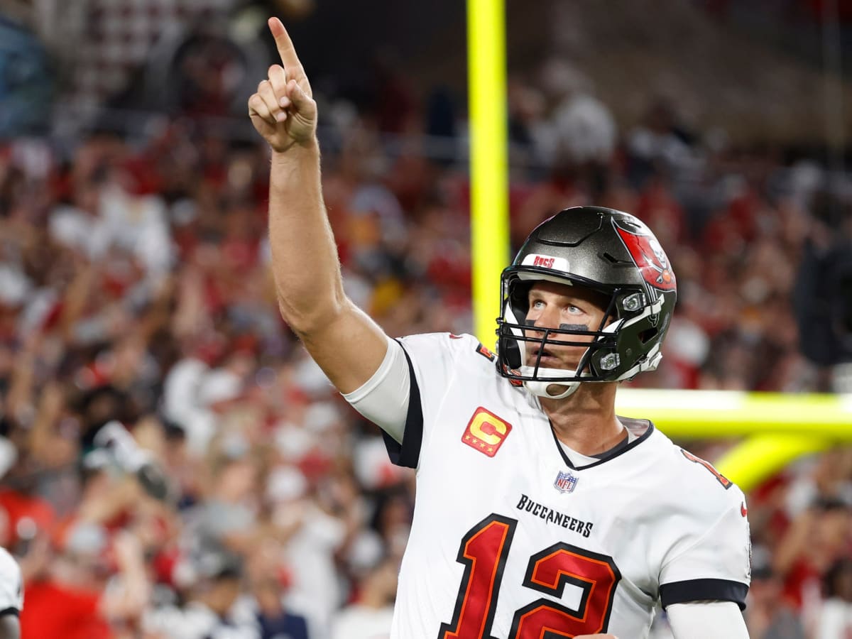 Bucs Fan Who Gave Back Brady's Half A Million Dollar 600th TD Ball