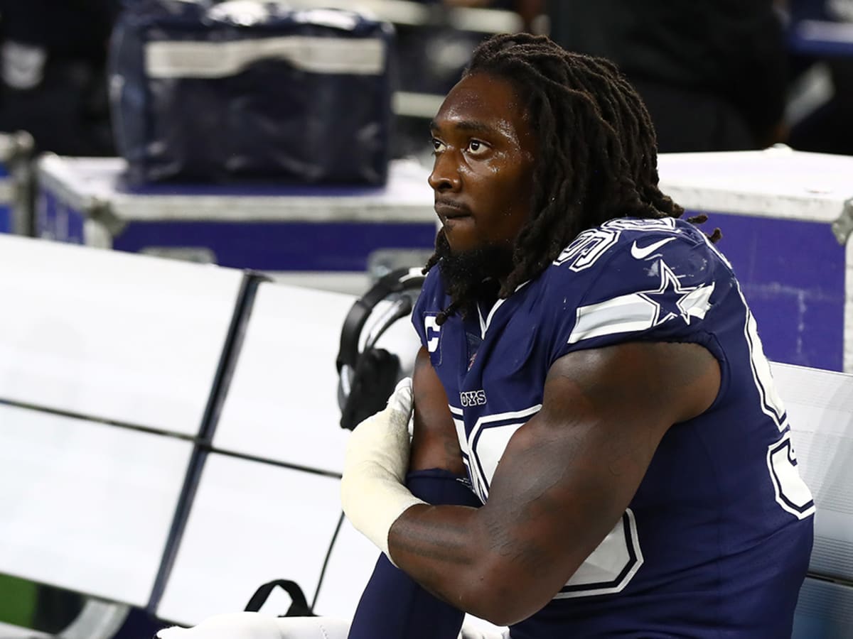 Cowboys' Lawrence out 2-3 months with broken foot