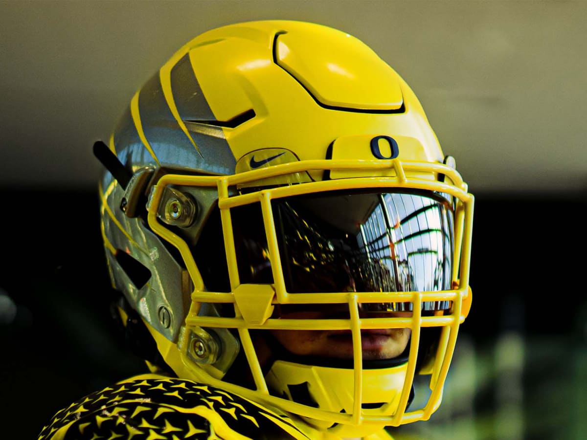 Oregon Football: Ducks Release Uniform Combination for Week 1 Matchup vs.  Portland State Vikings - Sports Illustrated Oregon Ducks News, Analysis and  More