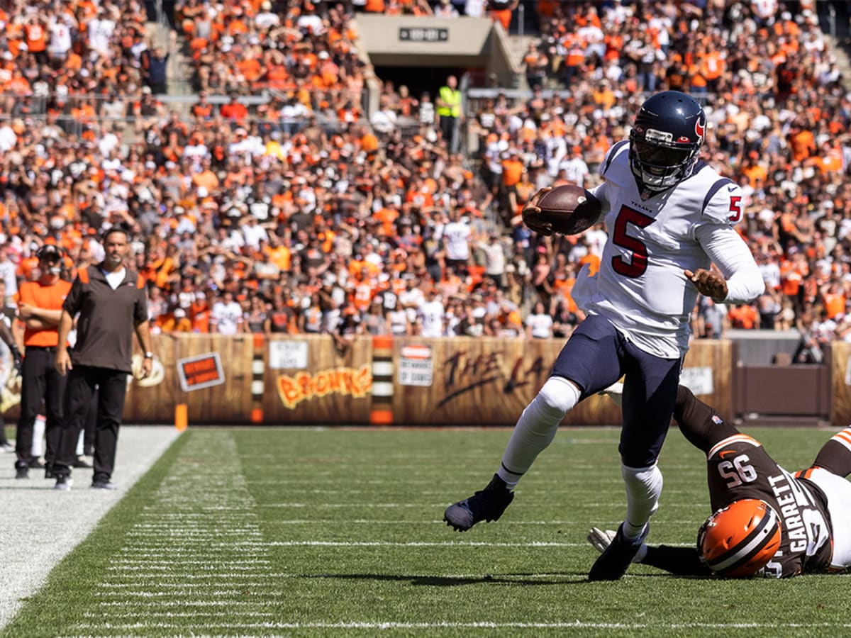 Houston Texans Tyrod Taylor knocked out with injury against Browns