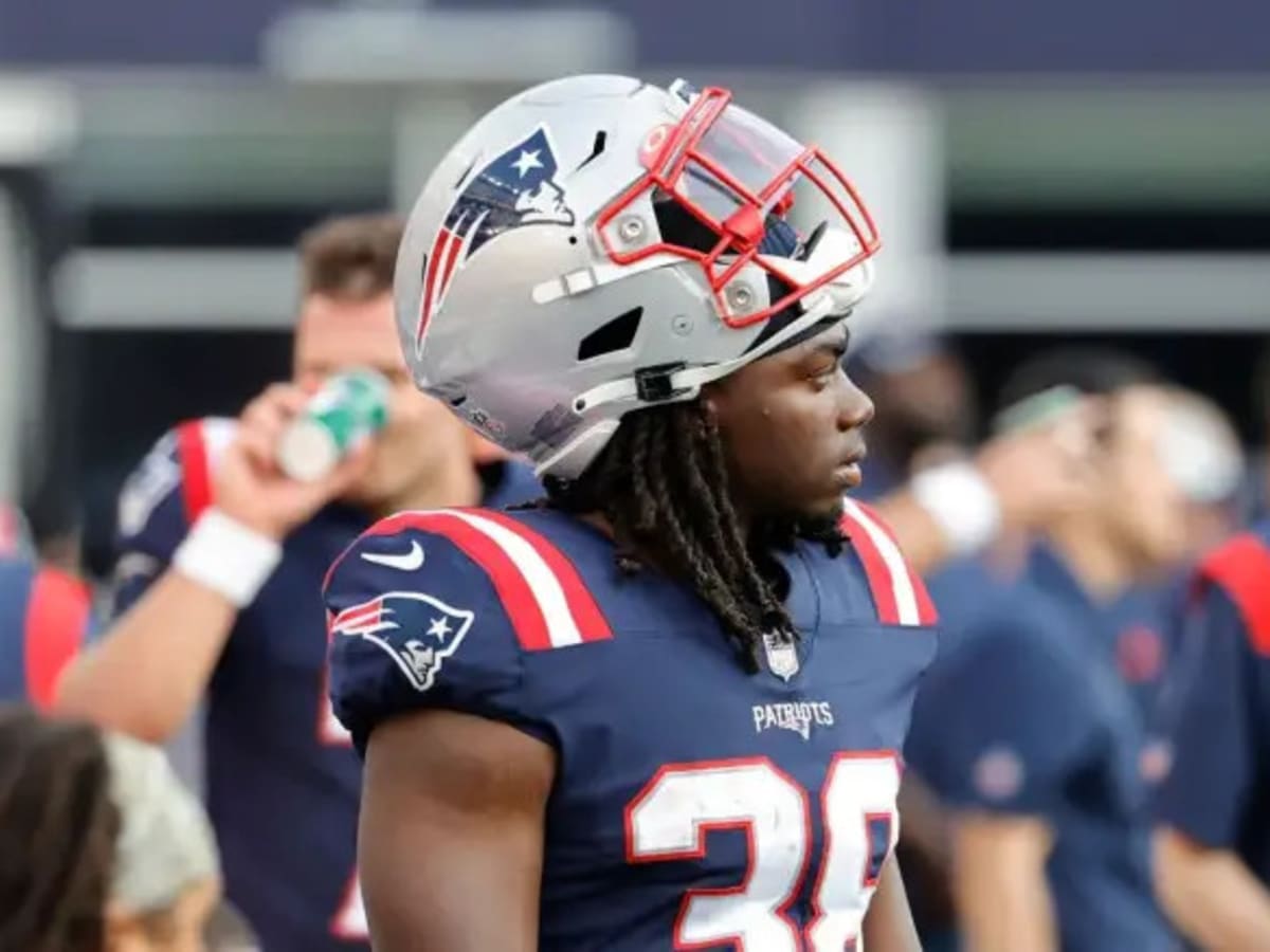 Which Former New England Patriots Star Clearly Misses Red Throwbacks? -  Sports Illustrated New England Patriots News, Analysis and More