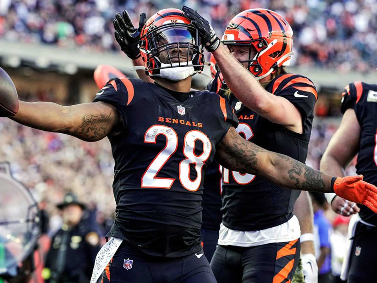 Joe Mixon ruled out for Sunday's game against the Titans with a