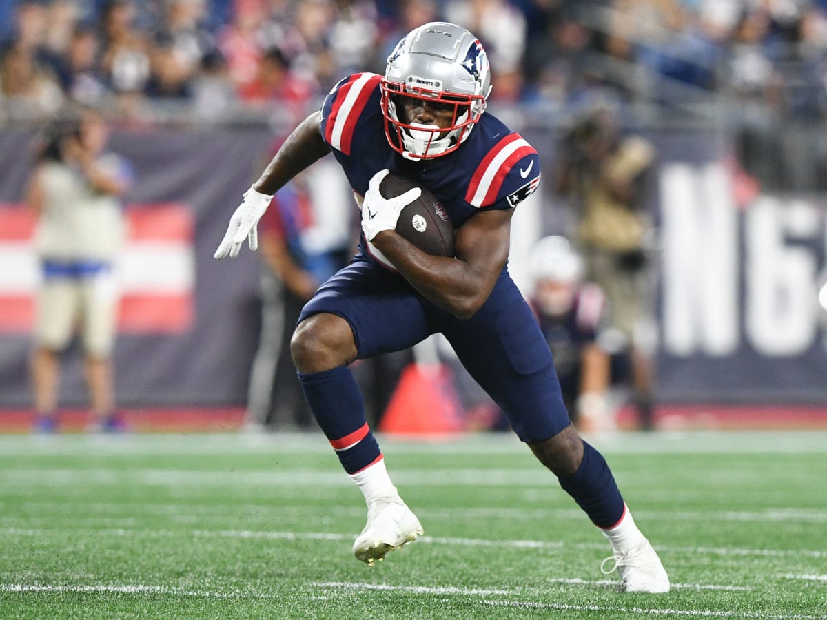 Patriots' Pierre Strong Jr. hopes to grow from crucial penalty against  Vikings - Pats Pulpit