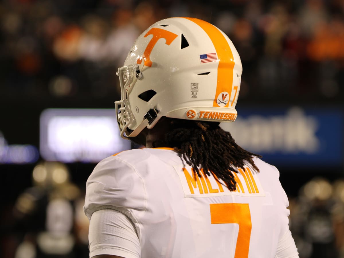 Vols return opening kickoff for TD, first since '80