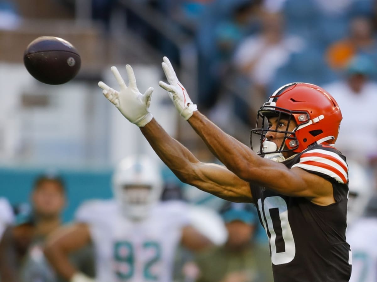 Moving Greg Newsome Into the Slot the Right Move for Cleveland Browns -  Sports Illustrated Cleveland Browns News, Analysis and More