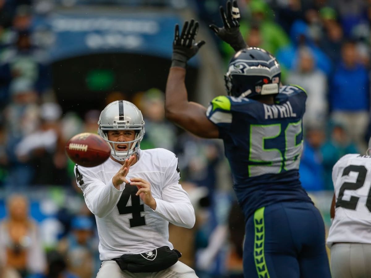 Jacobs' 86-yard run in OT gives Raiders win over Seahawks - West Hawaii  Today