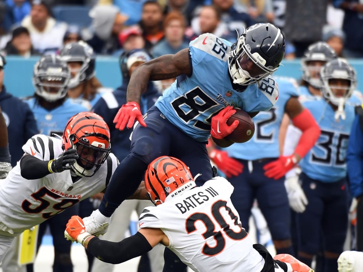 Titans' Star Tight End Chig Okonkwo Hits Rare Statistical Marks in Rookie  Year - Sports Illustrated Tennessee Titans News, Analysis and More