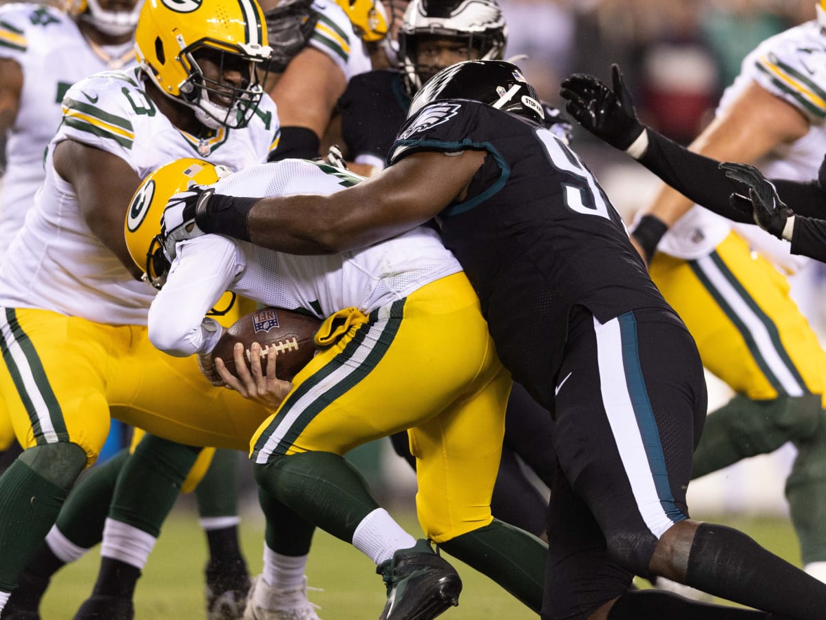 Eagles pour it on, improve to 10-1 against reeling Packers who lost Aaron  Rodgers