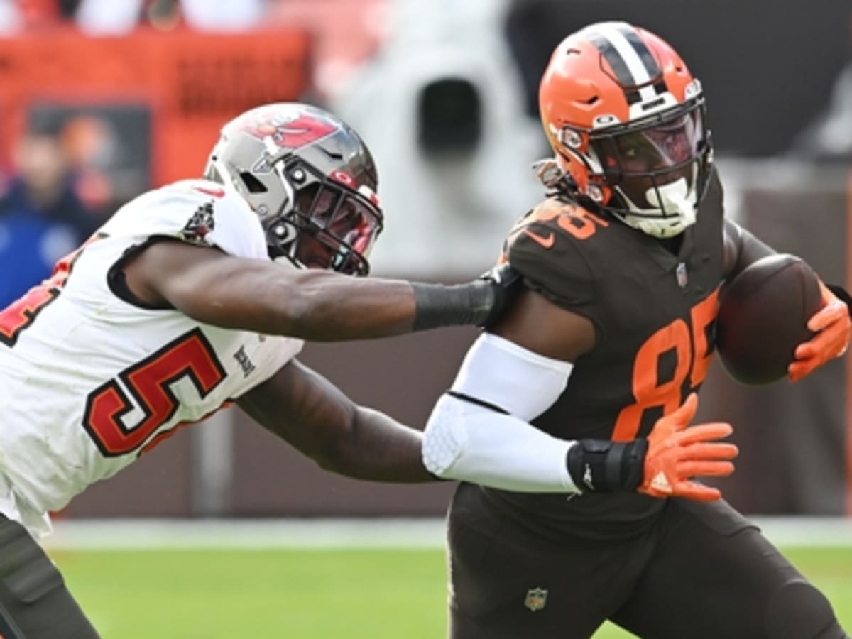 David Njoku's unreal touchdown catch leads Browns to upset Tom