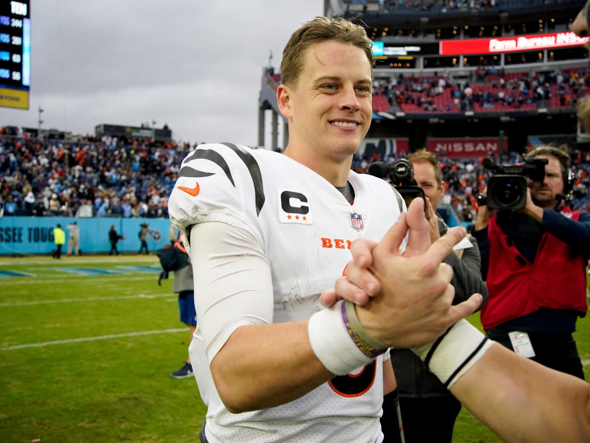 Joe Burrow and Cincinnati Bengals Wear Christmas Sweaters Ahead of Matchup  With New England Patriots - Sports Illustrated Cincinnati Bengals News,  Analysis and More