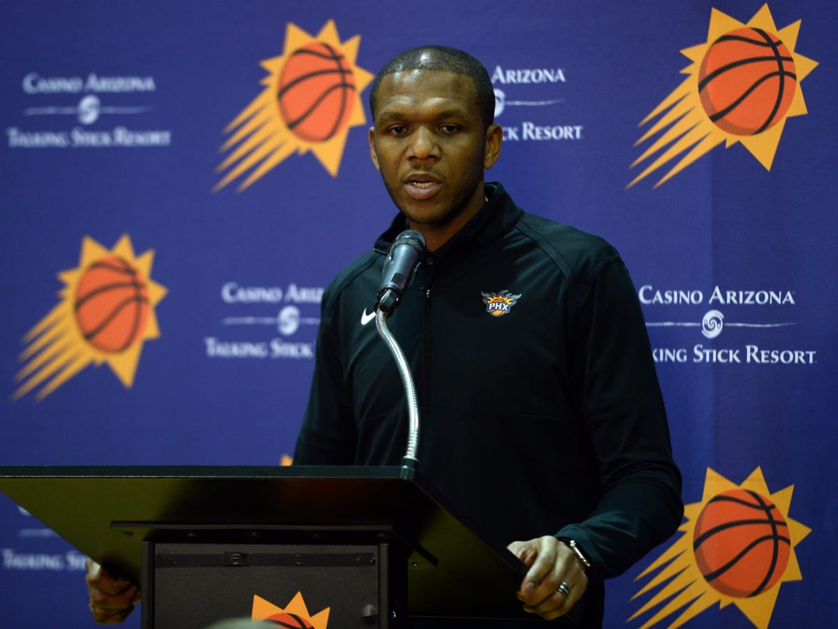 Phoenix Suns strike Fanatics merchandise deal ahead of playoffs return -  SportsPro