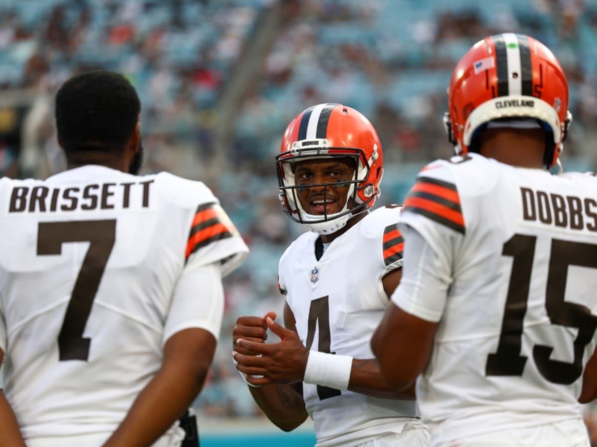 Joshua Dobbs looks to provides some depth to Browns quarterback room