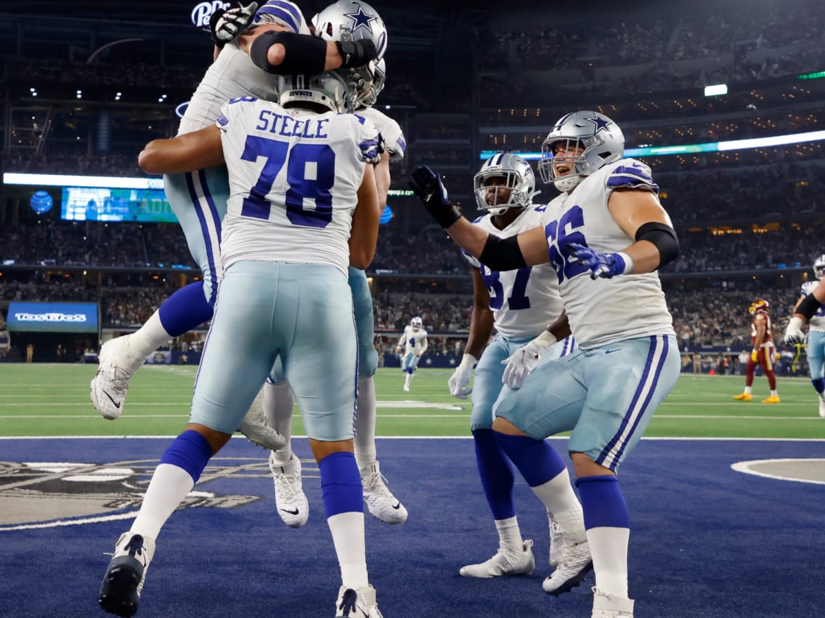 Report: Cowboys fear serious knee injury for RT Terence Steele