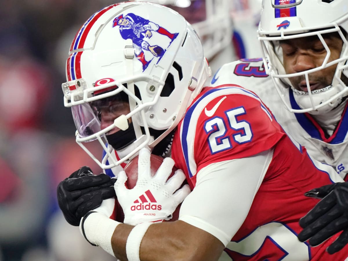 Patriots use surprising player to score first touchdown vs. Bills