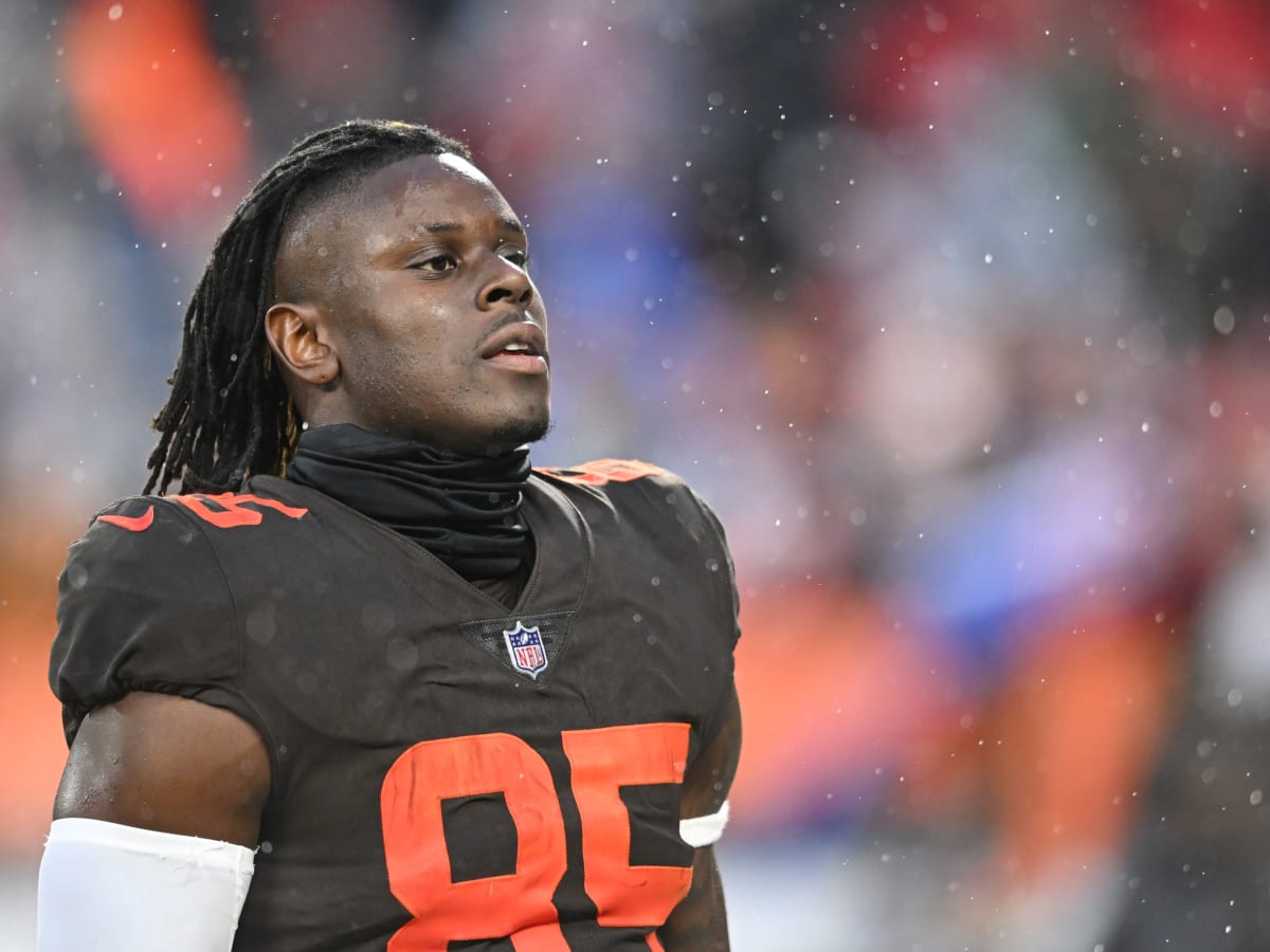 Browns Announce Decision On David Njoku For Texans Game - The Spun: What's  Trending In The Sports World Today